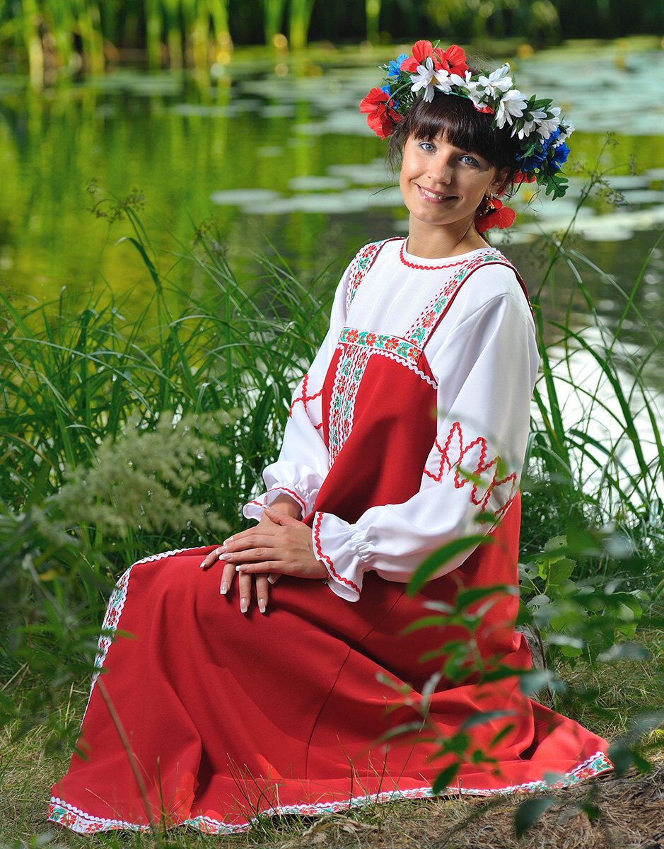 Beautiful girl Girls in Slavic costumes in Porto Alegre